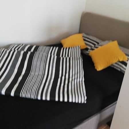 Studio Apartman Noa Rijeka Buitenkant foto